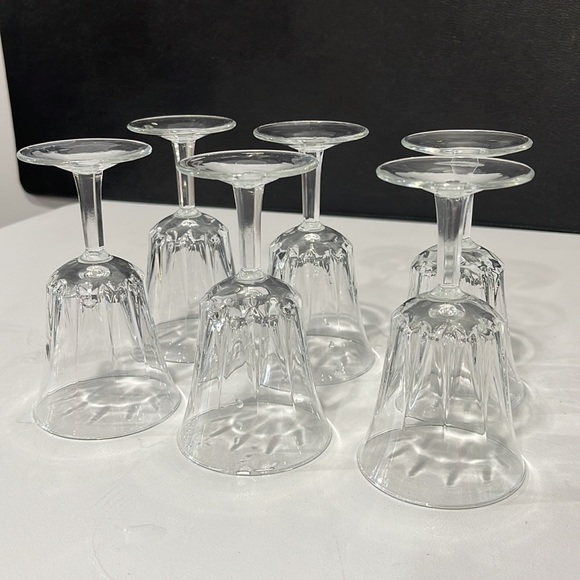 Vintage Arcoroc France crystal wine cordial glasses regency star 5.25” - Picture 10 of 16